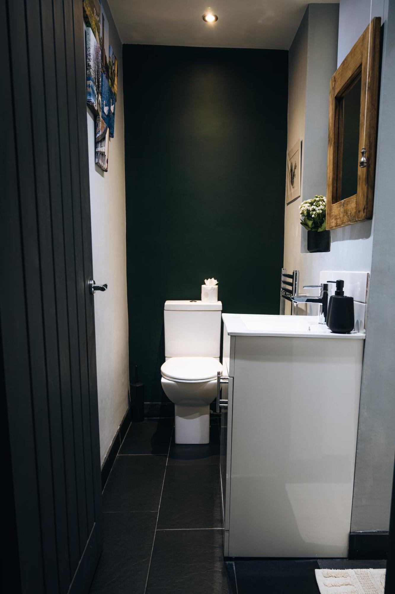 The Bolt Hole - Stratford Upon Avon - Central - Free Offstreet Parking - 2 Bed Luxury Apartment المظهر الخارجي الصورة