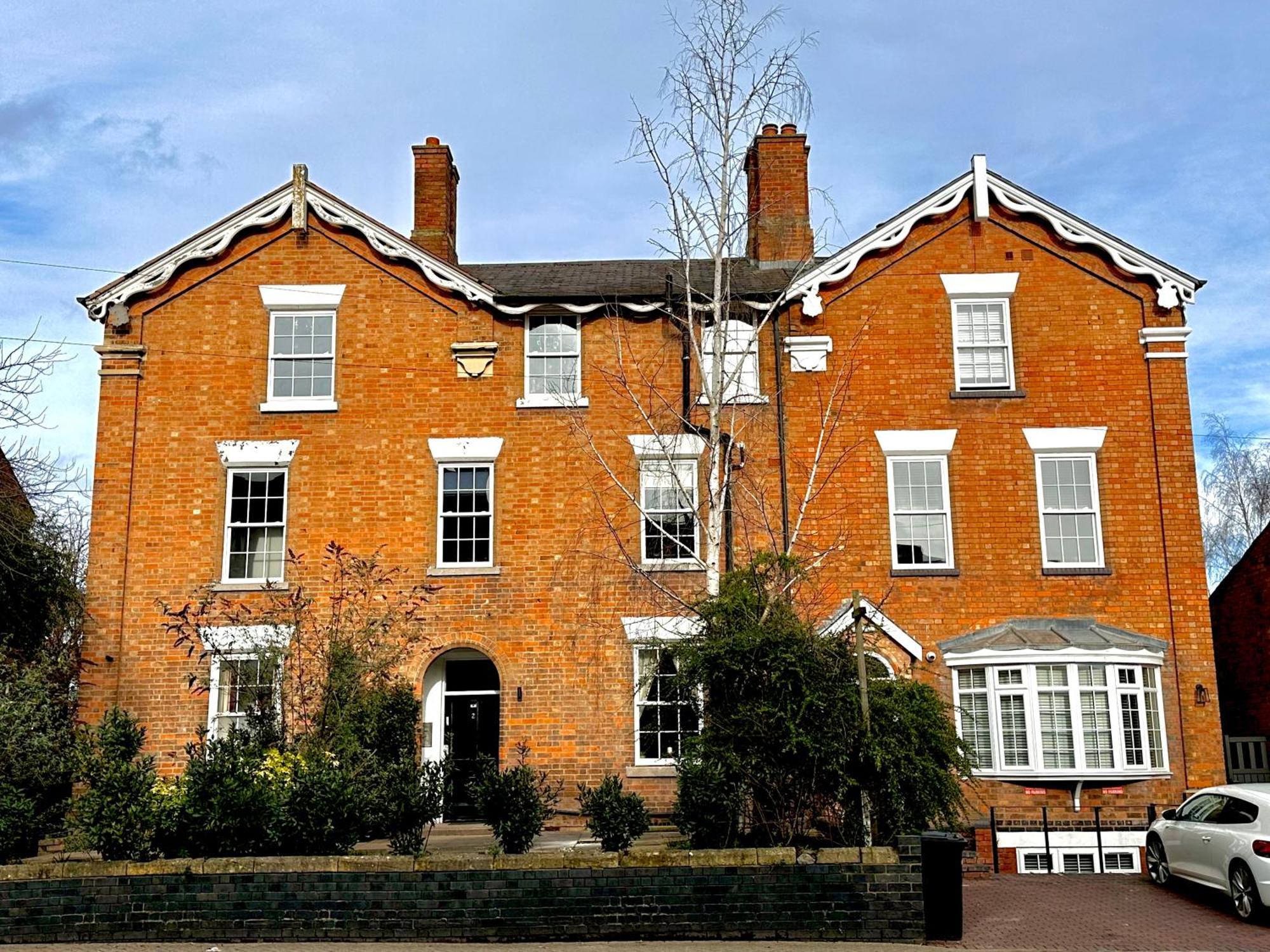 The Bolt Hole - Stratford Upon Avon - Central - Free Offstreet Parking - 2 Bed Luxury Apartment المظهر الخارجي الصورة